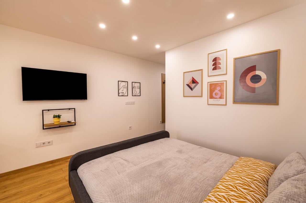 Apartament Luxury Living High-end Amenities And Great Location By Flat Mаnager Sofia
